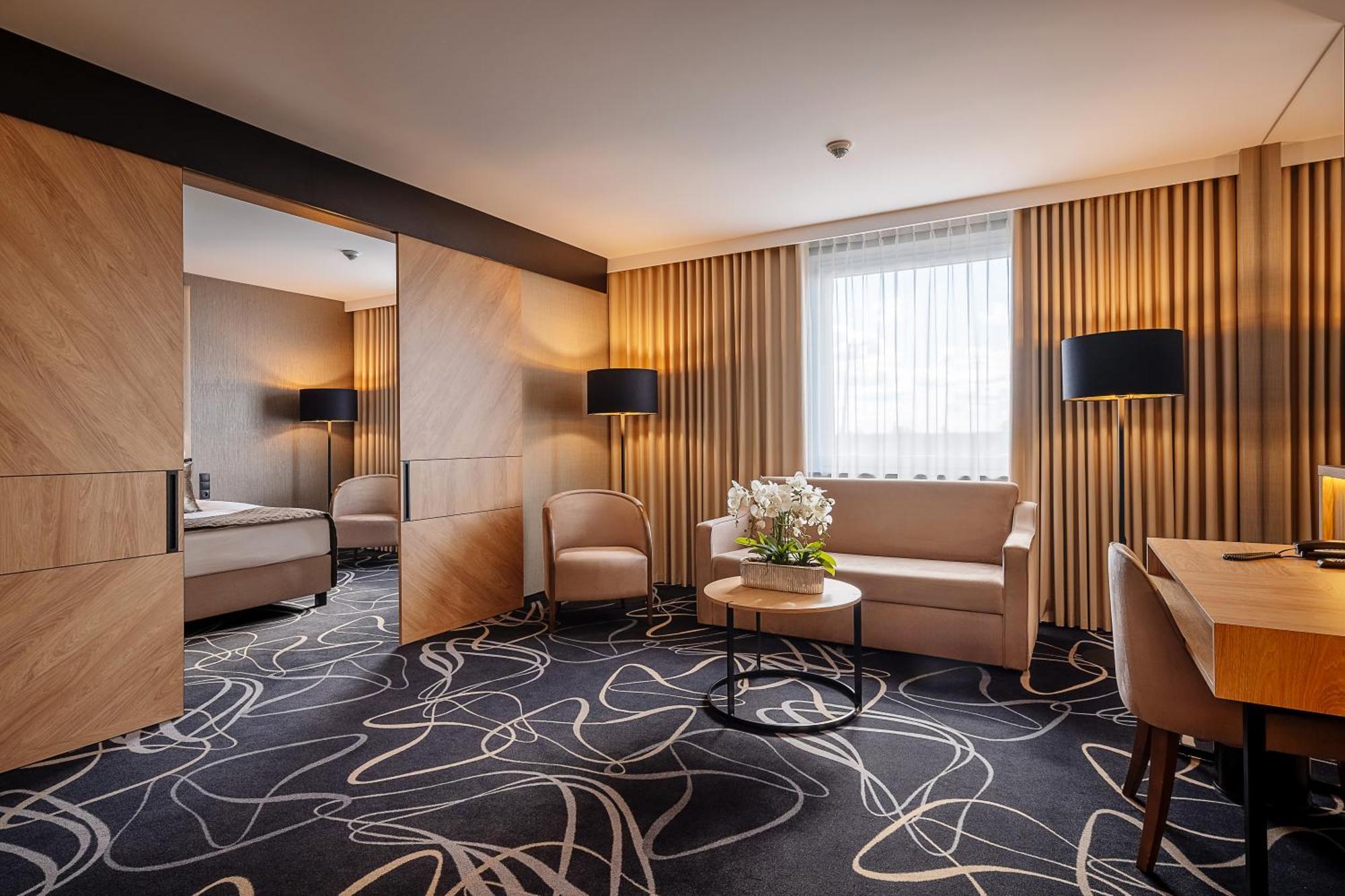 Apartment,1695738694:JPEG